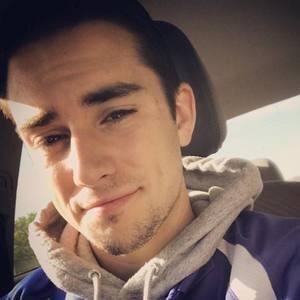 Meet your Posher, Brandon